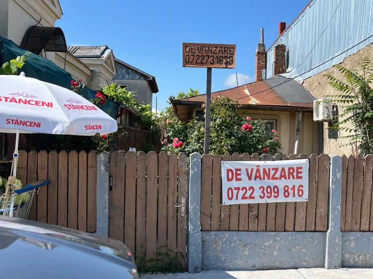Casă cu 4 camere în Central