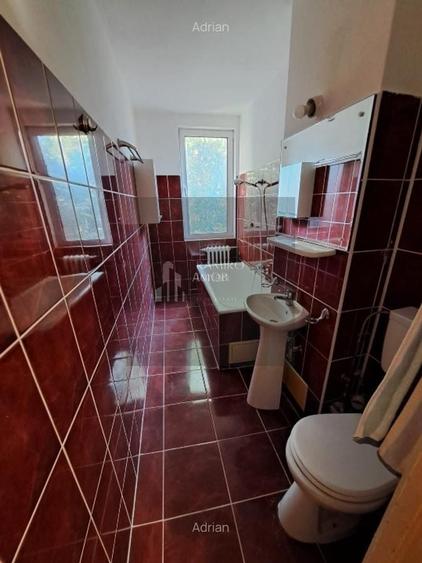 Garsonieră decomandată în Brâncoveanu