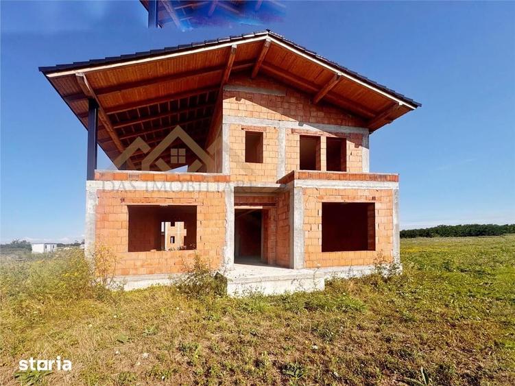 Casă cu 3 camere cu Teren 500 Mp în Păulești