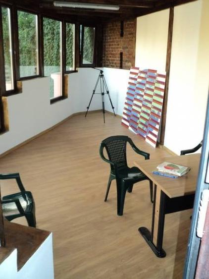 Casă individuală cu 6 camere cu Teren 175 Mp în Parcul Carol