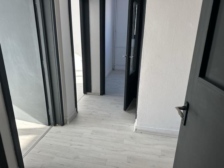 Apartament cu 2 camere decomandat în Podgoria