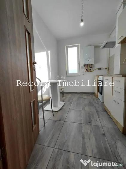Apartament cu 2 camere decomandat în Florești