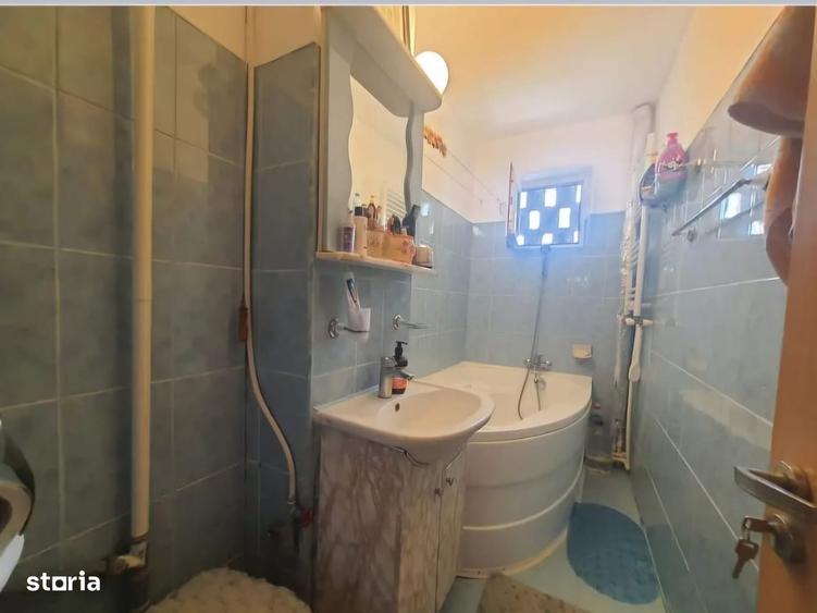 Apartament cu 2 camere în Km 4