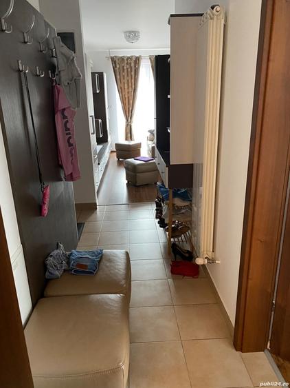 Apartament cu 3 camere decomandat în Torontalului