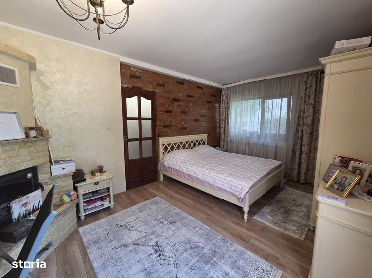 Casă cu 4 camere decomandat cu Teren 550 Mp în Nord