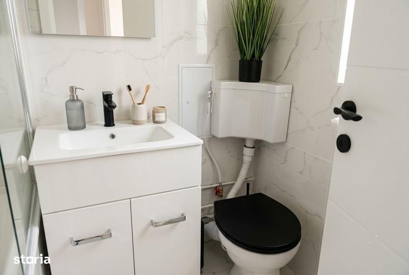 Apartament cu 2 camere decomandat în Titan