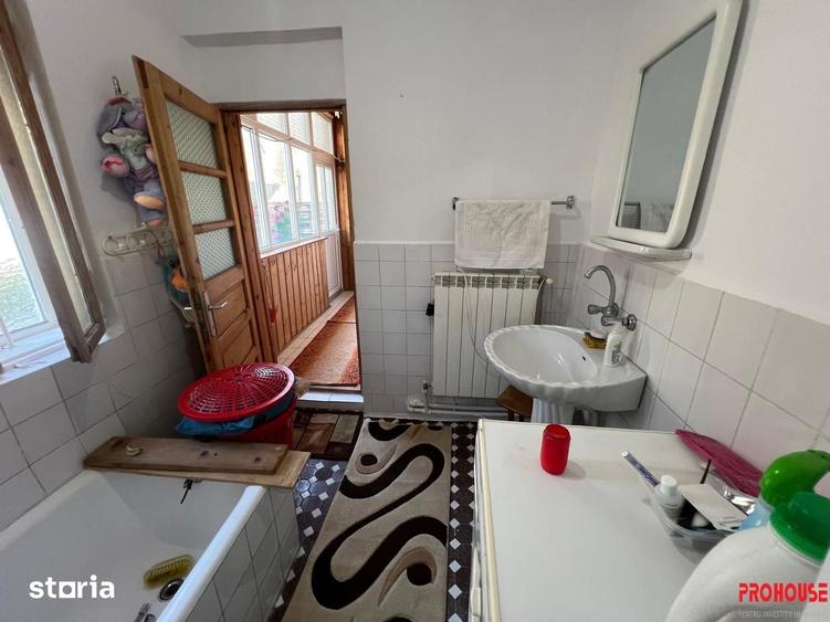 Casă cu 2 camere cu Teren 244 Mp în Bistrița Lac