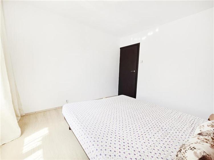 Apartament 3 camere Sebastian - 4
