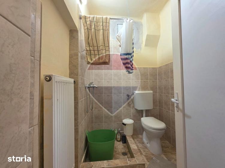 Casa cu priveli?te frumoasa ?i curte proprie-strada Anton Pann Medias - 20