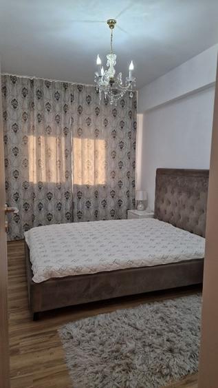 Apartament cu 2 camere decomandat în Păcii
