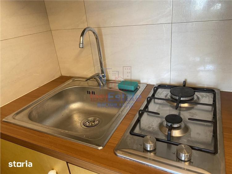 Camera camin renovata complet Piata Nicolina - 10