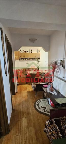 Apartament cu 3 camere în Central