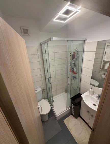 Apartament cu 2 camere decomandat în Vitan Mall