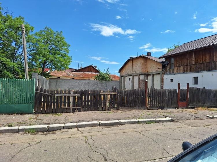 Spațiu comercial, în Băceni
