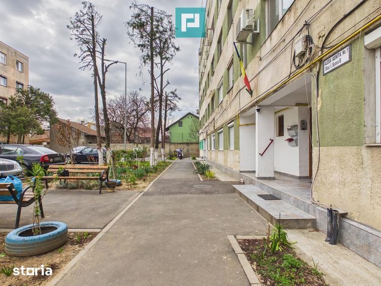 Apartament cu 4 camere decomandat în Banu Mărăcine