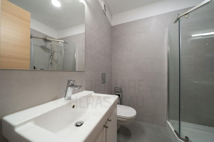 Apartament cu 3 camere semidecomandat, mobilat în Herăstrău