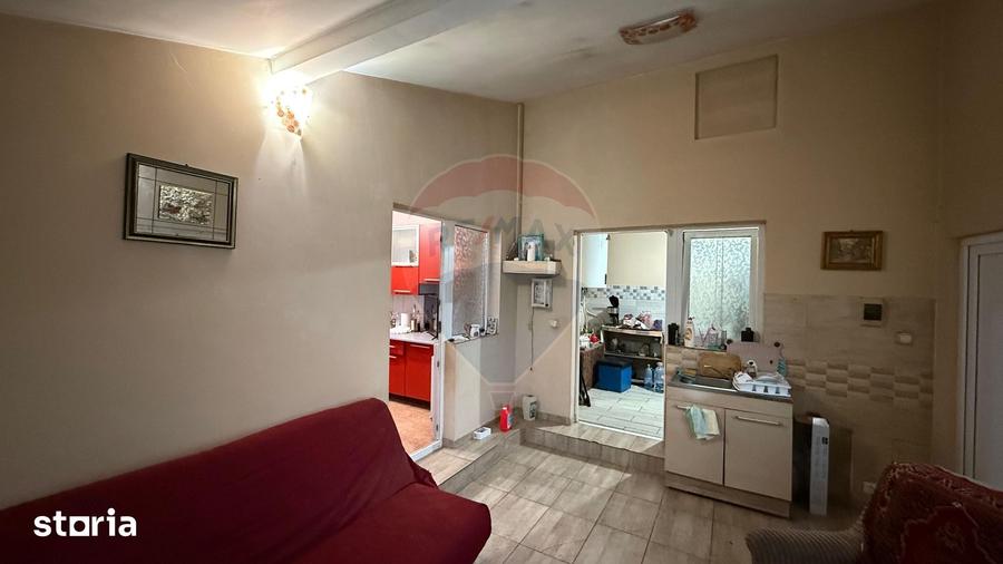 Casa / Vila cu 5 camere - 18