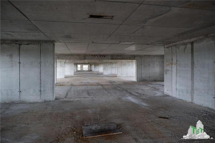 Apartament cu 2 camere decomandat în Antiaeriană
