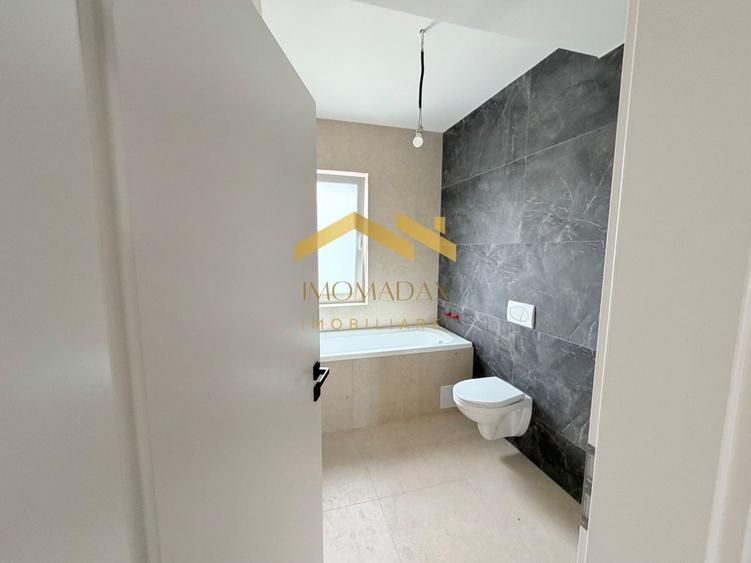 Duplex cu 3 camere cu Canalizare în Bucovăț (Remetea Mare)