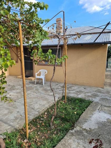 Casă cu 4 camere în Gârbovi