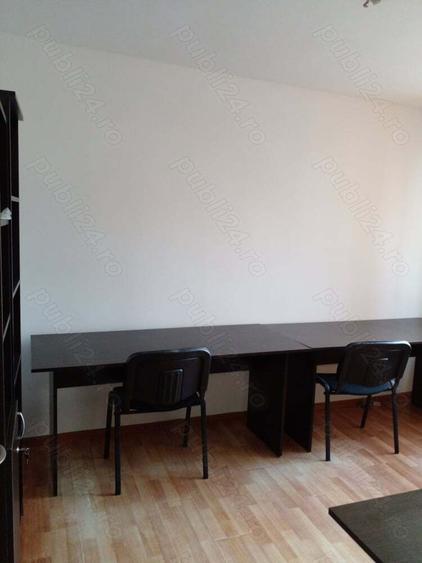 Apartament cu 3 camere în Dărmănești