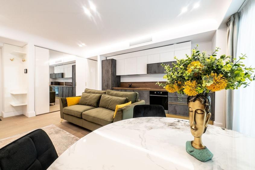 Apartament cu 3 camere decomandat, mobilat în Pipera — fotografia 1