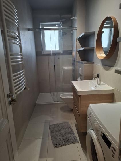 Apartament cu 2 camere decomandat în Obcini