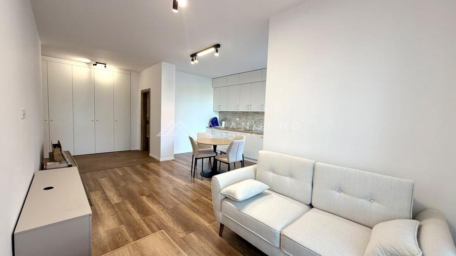 Apartament cu 3 camere semidecomandat, mobilat în Someșeni