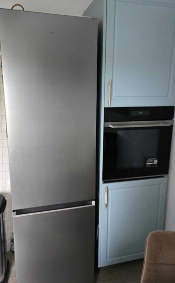 Apartament cu 2 camere decomandat în Podul de Fier