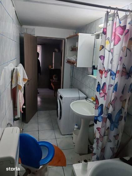Casă cu 4 camere cu Teren 759 Mp în Central