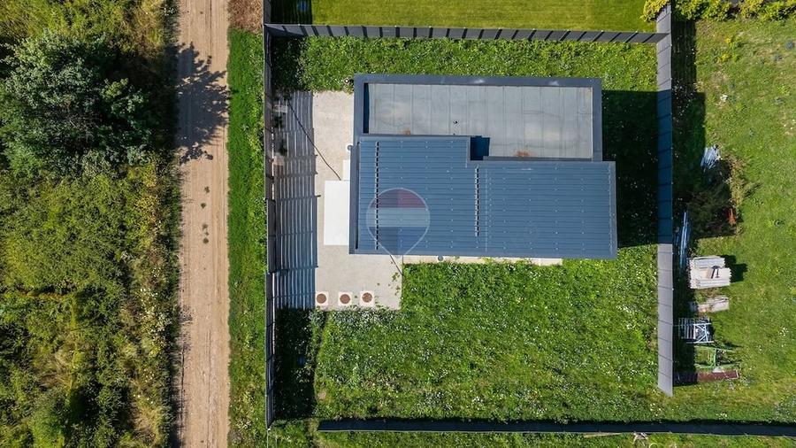 Casă cu 4 camere cu Teren 538 Mp în Ghimbav Livadă