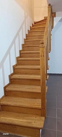 Casă cu 5 camere decomandat cu Teren 120 Mp în Rahova