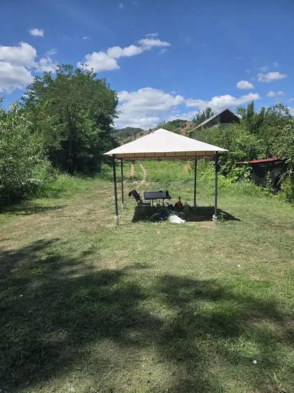 Teren de 2000 mp, în Central
