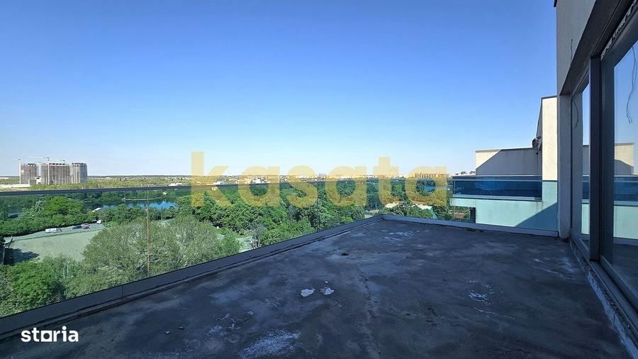 Apartament cu 4 camere în Central