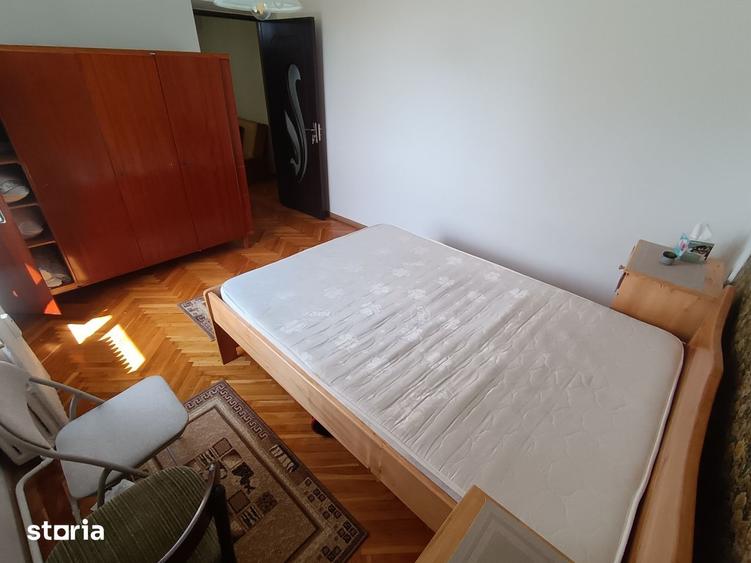 Apartament cu 2 camere semidecomandat, mobilat în Ultracentral