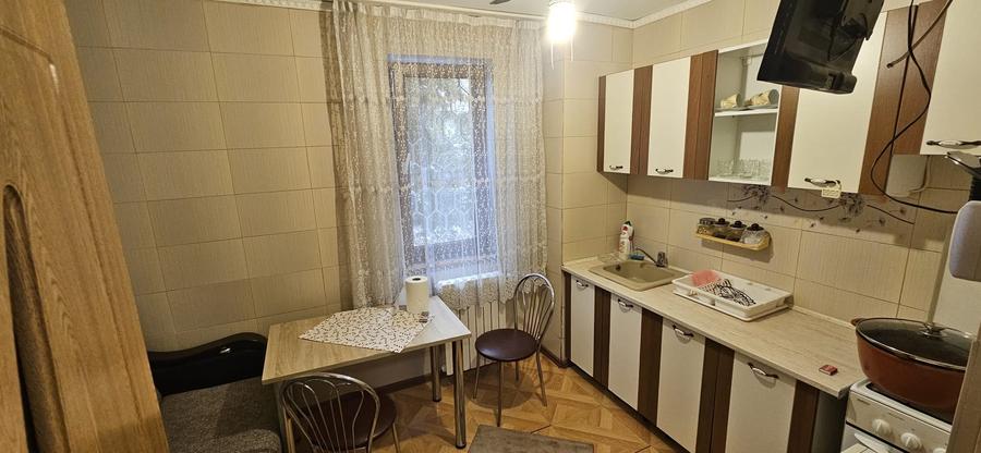 Apartament cu 2 camere semidecomandat în Tomis II