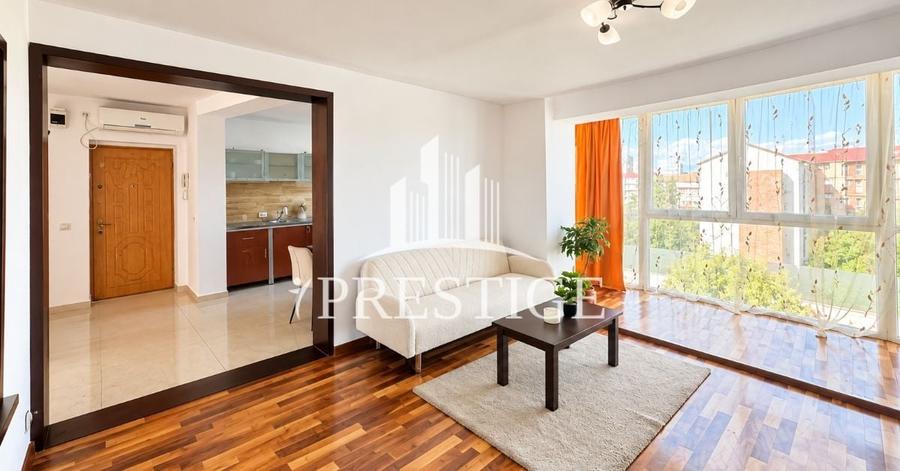 Apartament cu 3 camere decomandat, mobilat în Mihai Viteazul