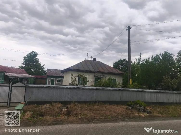 Casă cu 2 camere cu Teren 1600 Mp în Grămești