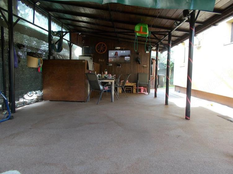 Casă cu 6 camere cu Teren 250 Mp în Braytim