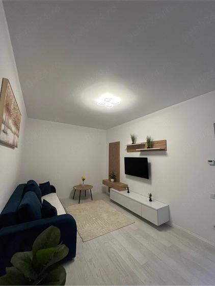 Apartament cu 2 camere decomandat în Tineretului