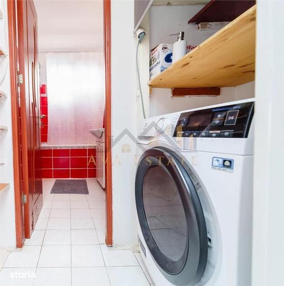 Apartament cu 3 camere semidecomandat în Cetății