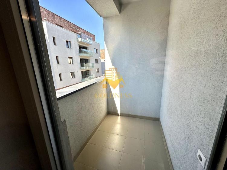 Garsonieră decomandată, mobilată în Borhanci