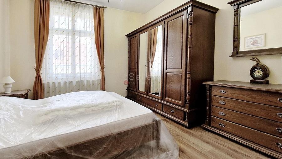 Apartament cu 2 camere decomandat, mobilat în Centrul Istoric