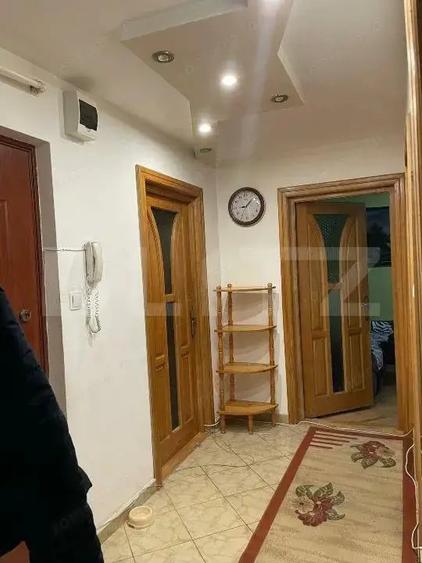 Apartament cu 3 camere decomandat, mobilat în Ștefan cel Mare