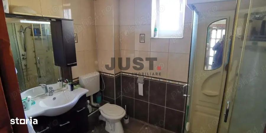 Casă cu 5 camere cu Teren 1500 Mp în Tăuții-Măgherăuș