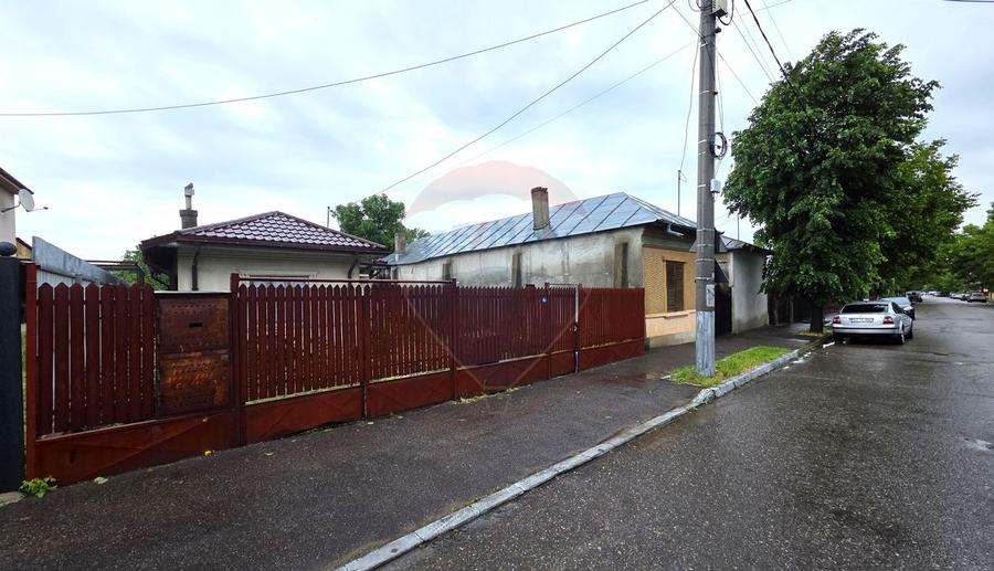 Casă individuală cu 3 camere cu Teren 546 Mp în Nord
