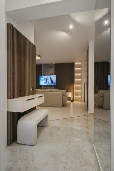 Apartament cu 2 camere decomandat în Parcul Carol