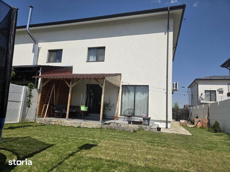 Casă cu 4 camere cu Teren 260 Mp în Central