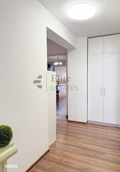 Apartament cu 4 camere decomandat în Ultracentral