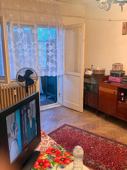 Apartament cu 2 camere semidecomandat în Nord